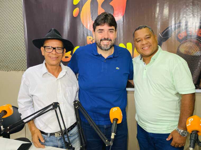 SECRETÁRIO DE RELAÇÕES INSTITUCIONAIS DA BAHIA ADOLPHO LOYOLA, AFIRMA QUE OS PARLAMENTARES DO PP CONTINUARÃO NA BASE DO GOVERNO APESAR DA FEDERAÇÃO COM O UNIÃO BRASIL