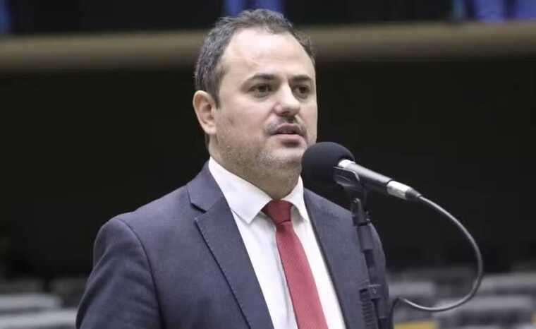 CCJ da Câmara rejeita recurso de Glauber e cassação vai ao plenário