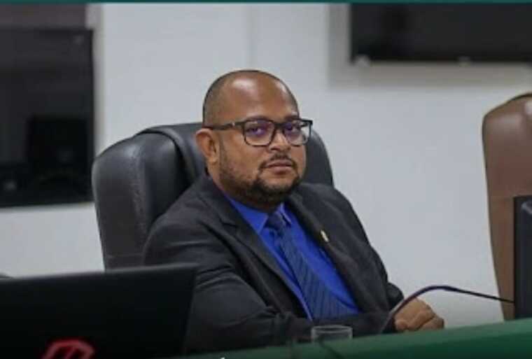 Vereador Ederjunior (REPUBLICANOS) propõe Estudo Técnico para Implantação de Unidade de Saúde Exclusiva para Servidores Municipais