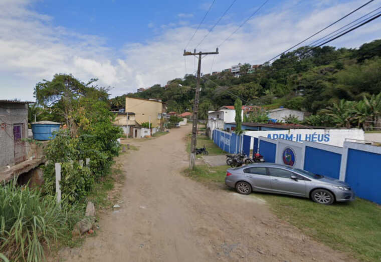 Prefeitura de Ilhéus notifica Coelba e companhia inicia realocação de postes no Marciano