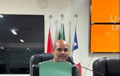 Projeto permitirá que Cesar Porto (PP) busque a reeleição para mais dois anos à frente do Legislativo municipal.