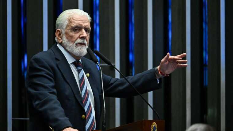 Jaques Wagner revela proposta para Angelo Coronel e detalha formação da chapa