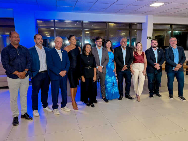 Prefeito Valderico Junior prestigia posse da nova diretoria da CDL de Ilhéus